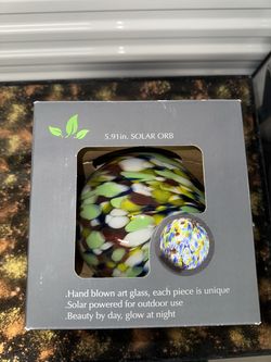 Creative Garden Essentials Green Confetti Glass Solar Orb 5.91 in