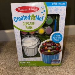 Melissa and Doug  craft kit - created by me cupcake bank - new in package