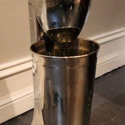 Drink Blender/ Mixer Hamilton