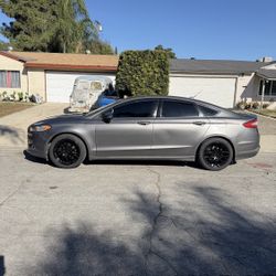 Rims And Tires 245/45R18 100W