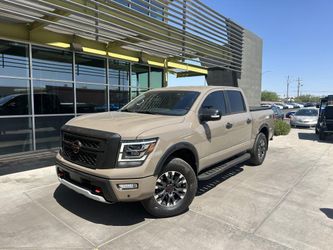 2023 Nissan TITAN