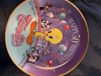 Collectible Tweety Bird Plate