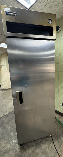 Delfield Refrigerator/Freezer 