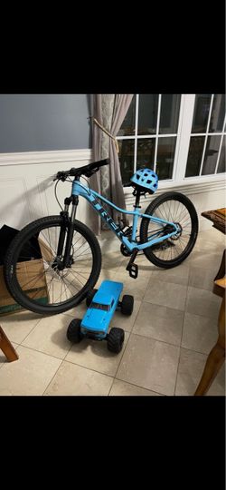 Trek Marlin 5 gen 2 mountain bike