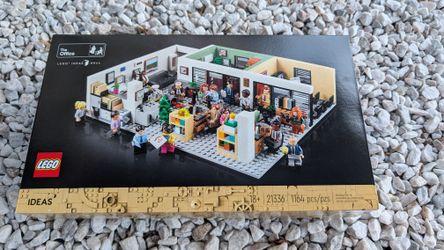 Lego Ideas (21336) The Office US TV show series Dunder Mifflin Scranton Model Building Set