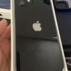 iPhone 12 Black