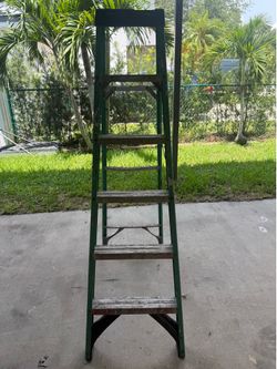 Werner 6ft fiberglass ladder 🪜