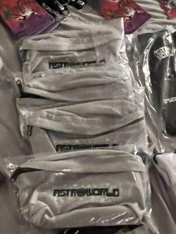 Travis Scott Fanny pack