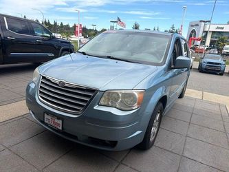 2010 Chrysler Town & Country