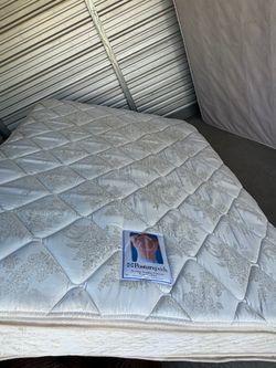 Queen Sealy Posturepedic Sterling Evening Primrose Plush Pillow Top Mattress