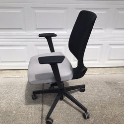 Knoll Office Chair