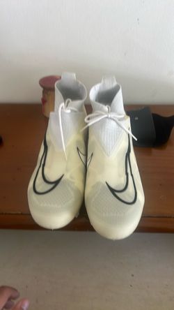 Nike football cleats size 13