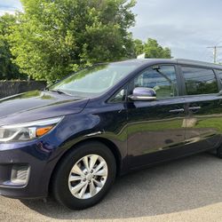 2018 KIA Sedona
