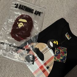 M, bape T-shirt