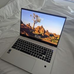 MSI Prestige Evo 16 Laptop