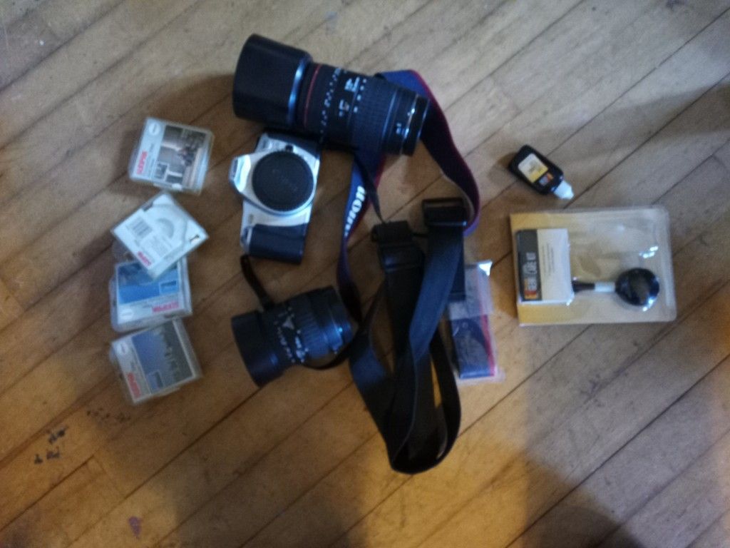 Canon rebel 2000 EOS body and to zoom lenses with filters