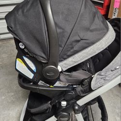 Graco Modes Pramette

 Baby Stroller With  Car  Seat And Base 