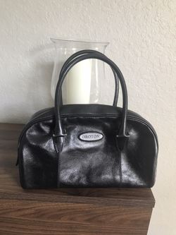 Oroton handbag