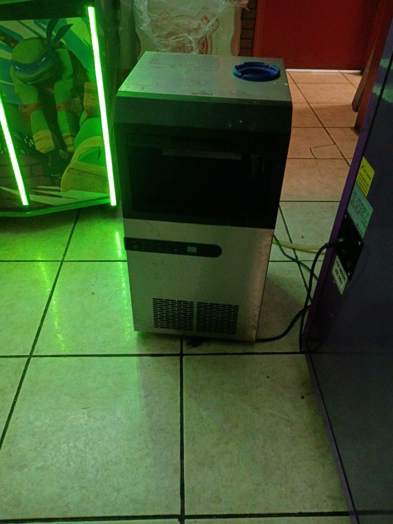 Ice Machine