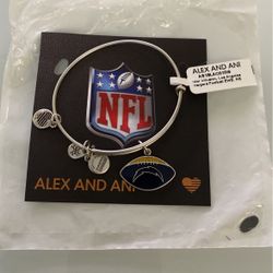 Alex And Ani La Charger Bracelet