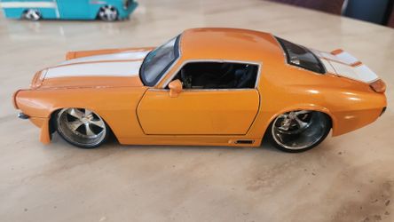 1971 Chevy Camaro Jada Toys Escala 1:24 - Modelo 90535