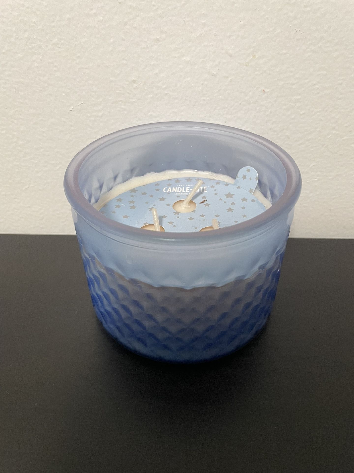 Candle Lite Winter Fleece Fragrance 10 Oz Three Wick Aromatherapy Holiday 40hr