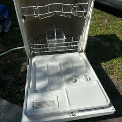 GE Dishwasher- Good Working Condition