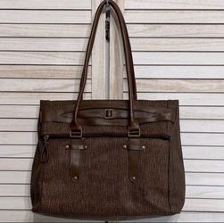 NWT Le Paire "Baggit" Large Sling Bag Travel Bag PRICE FIRM