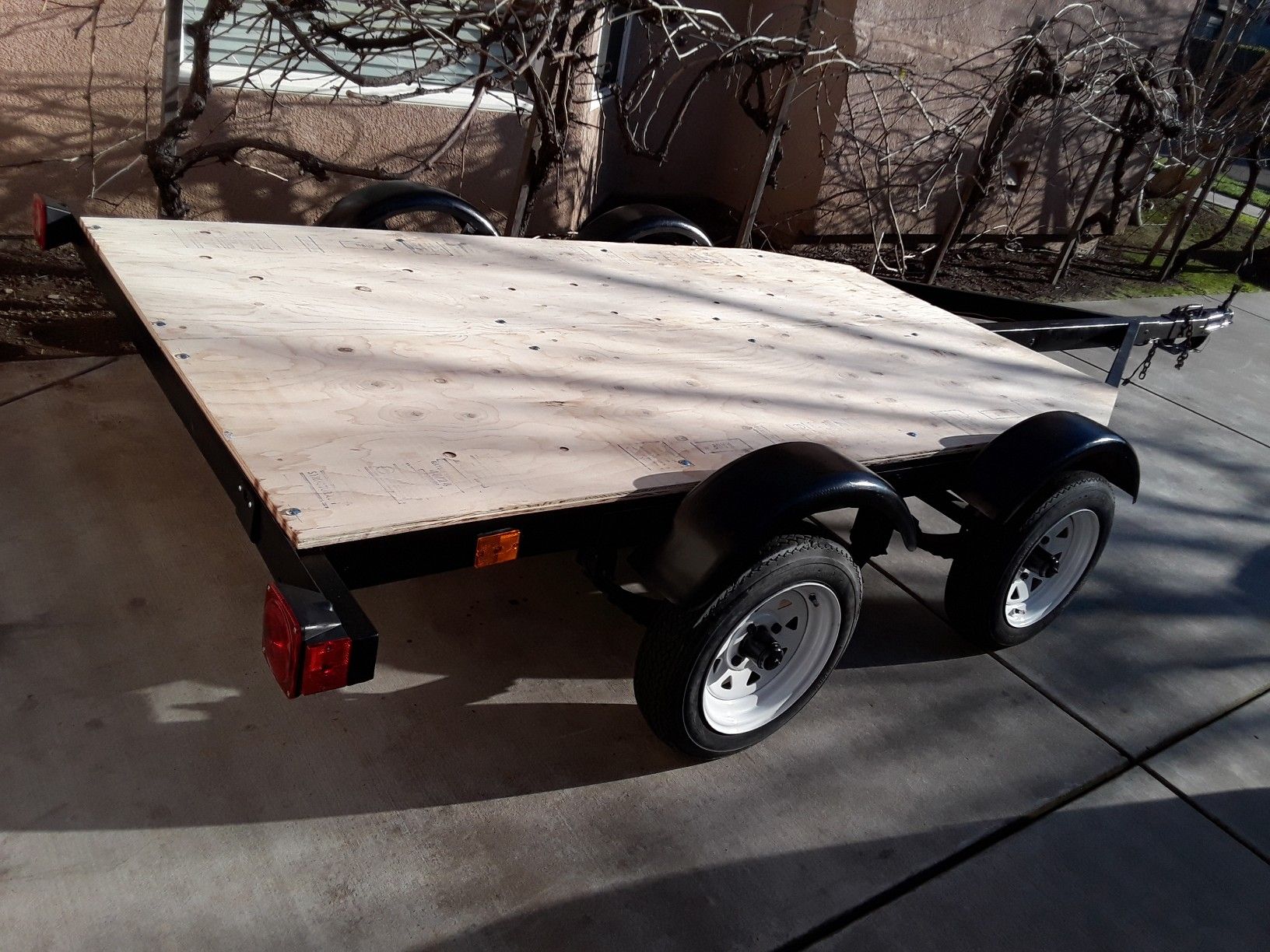 Utility trailer