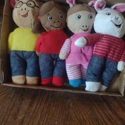 Set Of 4 Arthur And Friends Plush Dolls