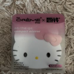 Hello Kitty Crème Shop Compact 