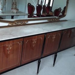 Italian Dining Hutches 