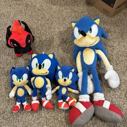 Sonic the Hedgehog Plush