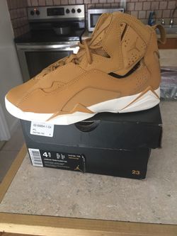Brand new Jordans 4 1/2