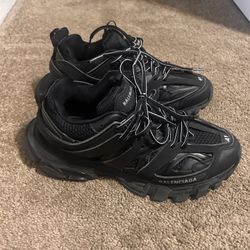 Balenciaga Tracks Black