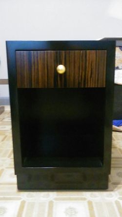 Nightstand/side table