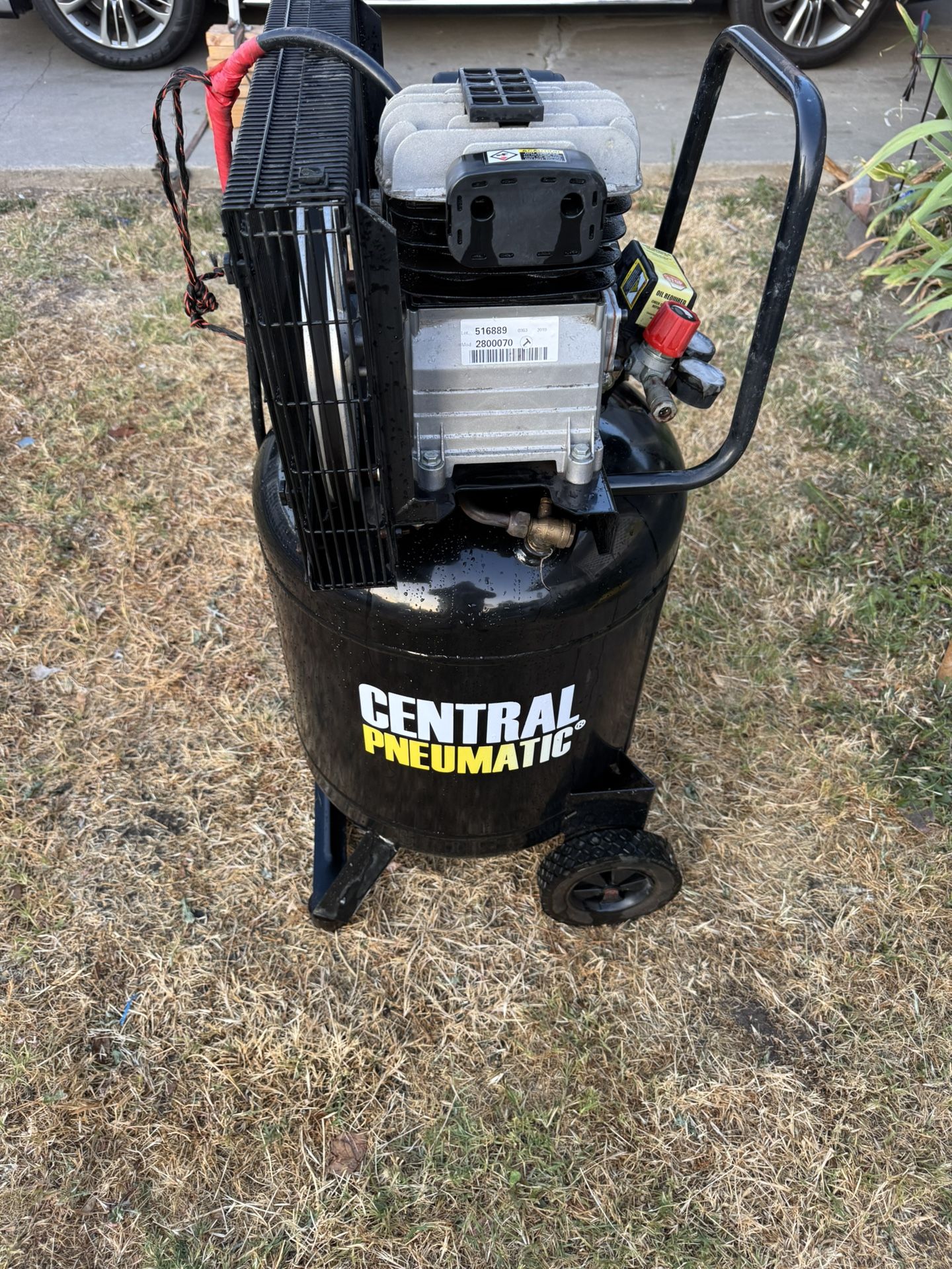 2hp 150 Psi , 29 Gallon Shop Air Compresor