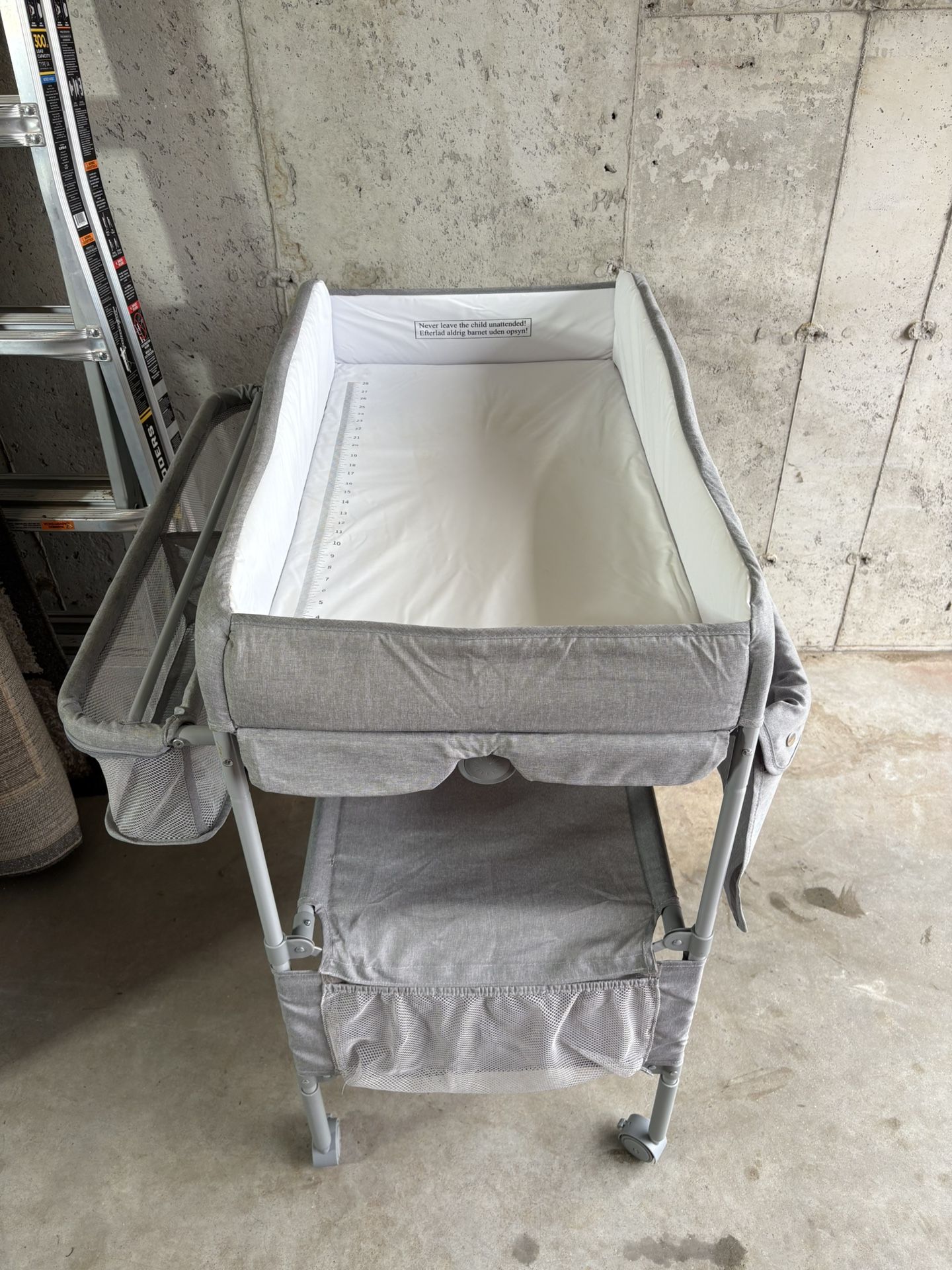 Baby Changing Table (Portable)