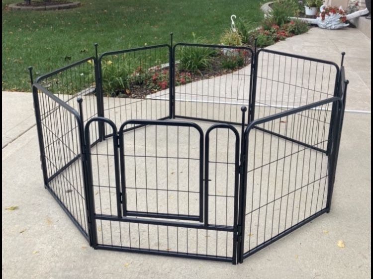 24”x24” each panel gate - 8 panels