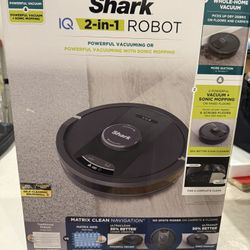 Shark IQ 2-1 Robot BRAND NEW