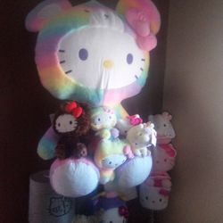 Huge Hello Kitty Stuffed Animal And 5 Friend