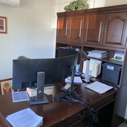 Cherry Executive Desk Set