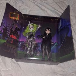 BeetleJuice 2pc Monster high dolls.