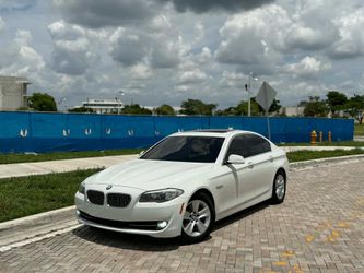2011 BMW 528i
