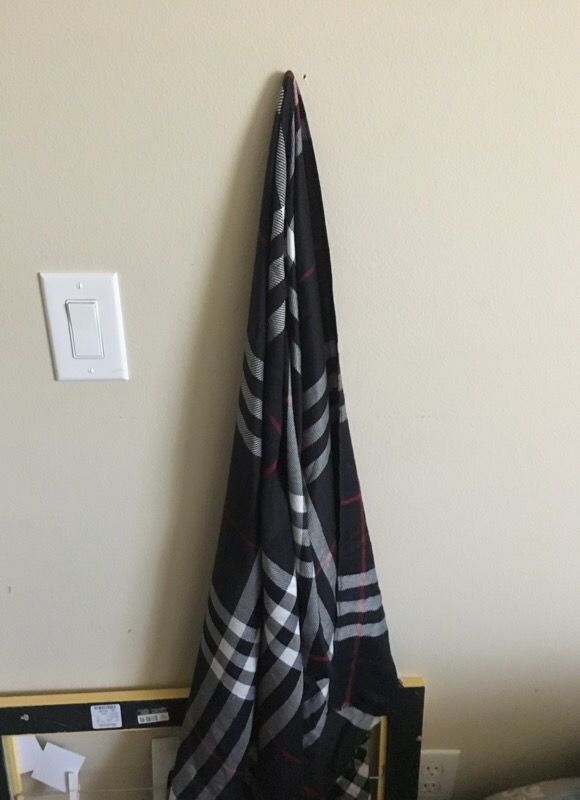 Burberry scarf