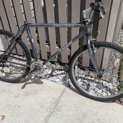 TREK BIKE SINGLETRACK 950