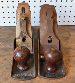 Two vintage Stanley Bailey hand planes for sale. 🇺🇸