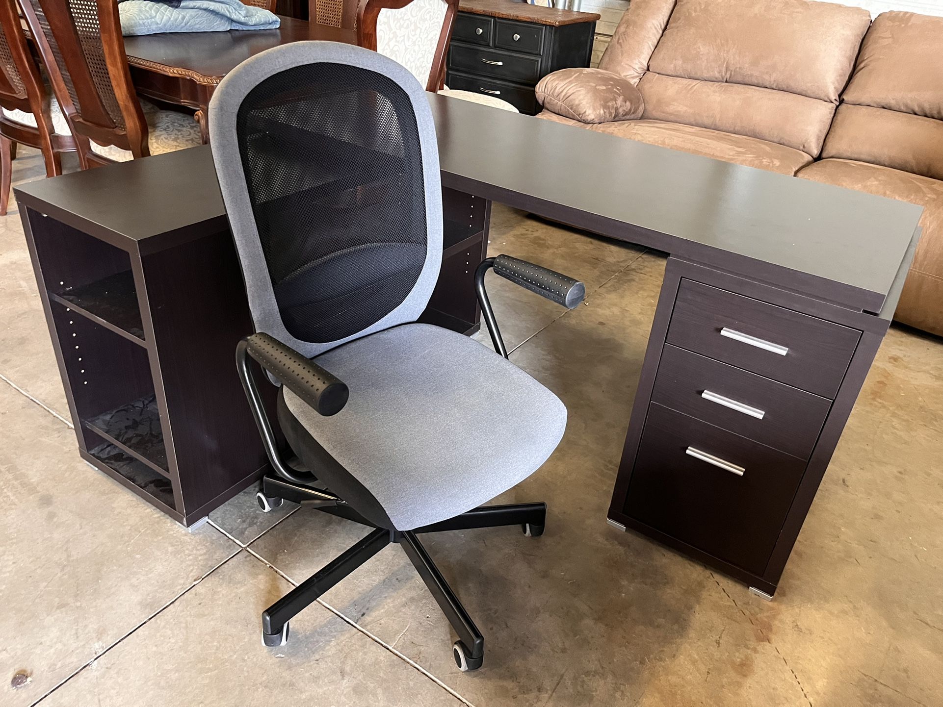 BLACK FRIDAY SALE L Shaped Desk And Office Chair