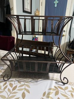 Two-Tier Metal Wire Basket Stand