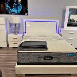 New Bedroom Set In Box 